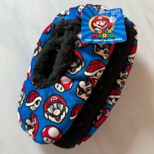 NWT Nintendo Super Mario Kids Fuzzy Babba Slipper Socks Blue, Black, size 8-13